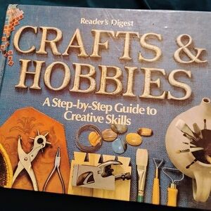 Big Vintage 1979 Readers Digest Crafts & Hobbies Book